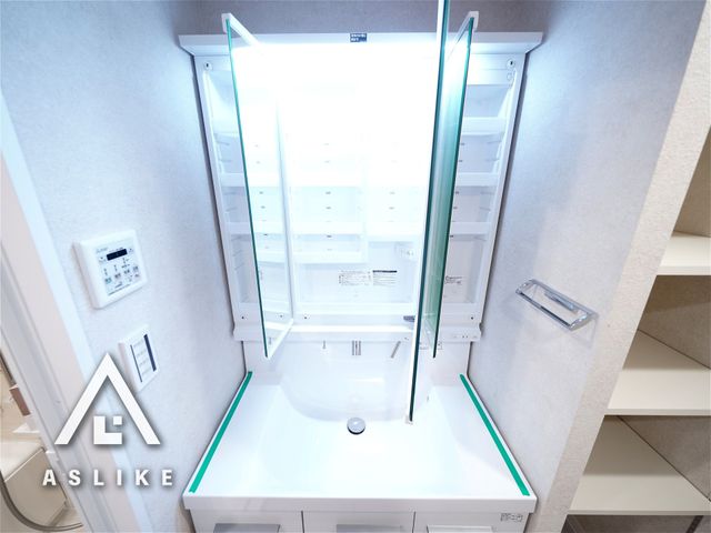 ��t�����ˎs��{�� �̒��Ã}���V�����̂��̑�����