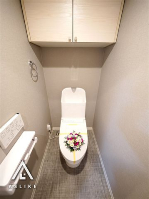 ��t�����ˎs�V����7���ڂ̒��Ã}���V�����̃g�C��