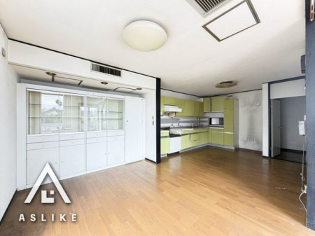 ��t�����s������2���ڂ̒��È�ˌ��ẴL�b�`��