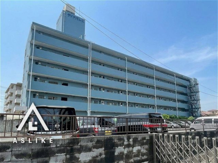 �����s������쐅��1���ڂ̒��Ã}���V�����̌��n�O�ώʐ^