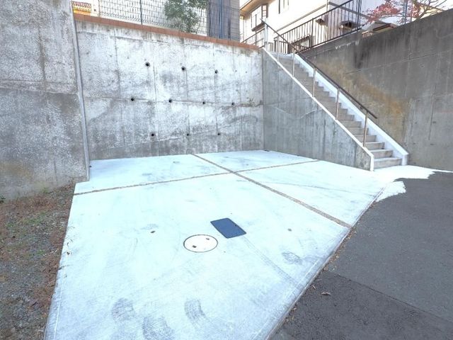 ��t�����ˎs��ʖx �̒��È�ˌ��Ẳ摜
