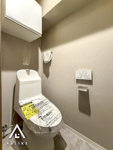 ��t�����ˎs�V����7���ڂ̒��Ã}���V�����̃g�C��