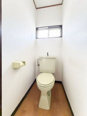 ��t�����ˎs��Օ����E�� �̒��È�ˌ��Ẵg�C��