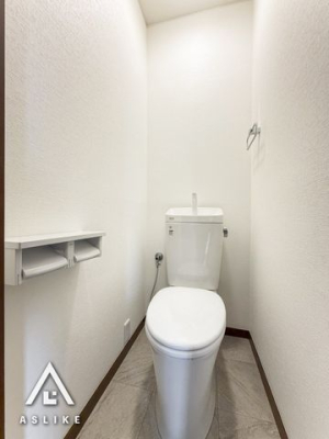 ��t�����s���䍪5���ڂ̒��È�ˌ��Ẵg�C��